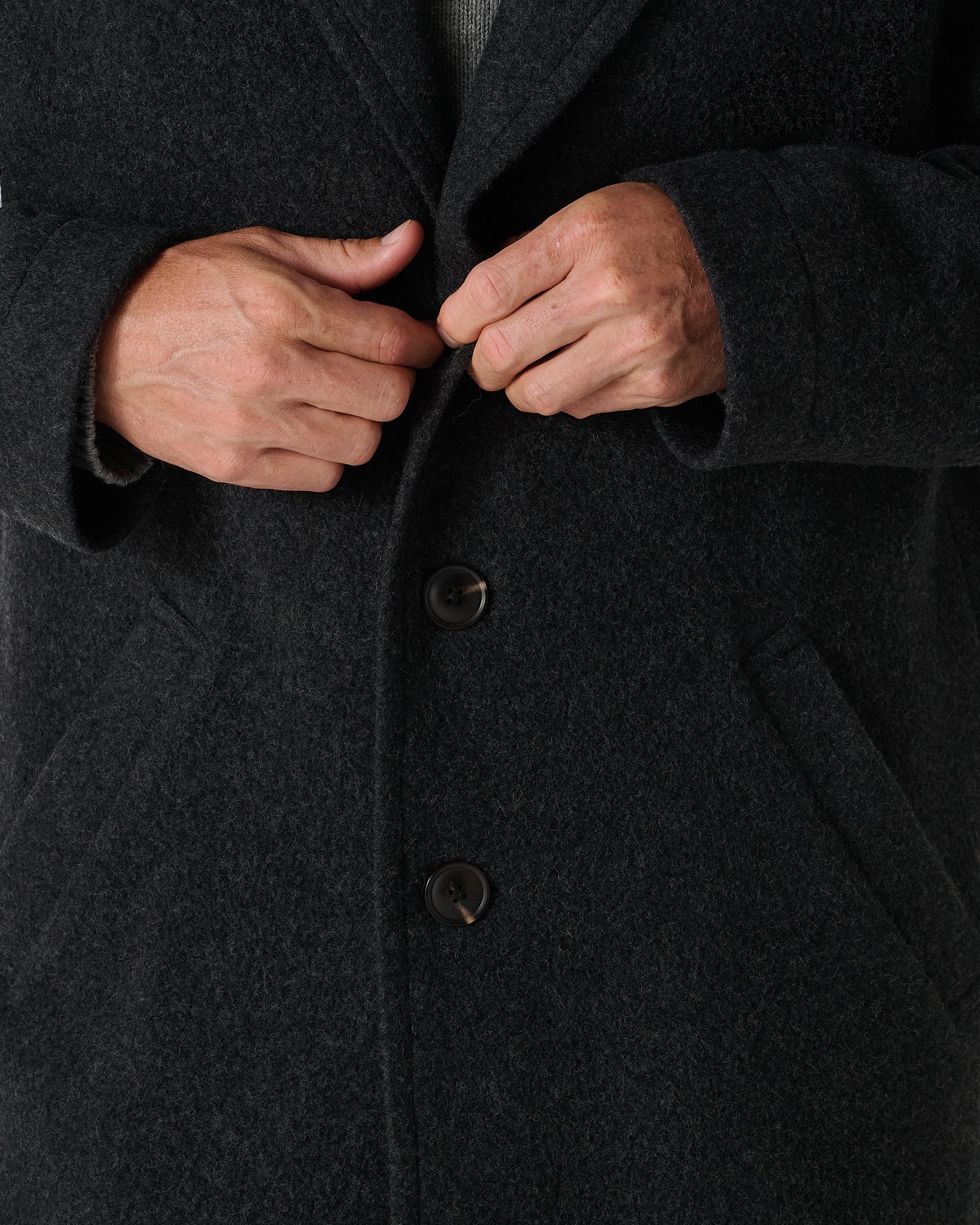The Britannia Coat (M) - Image 17