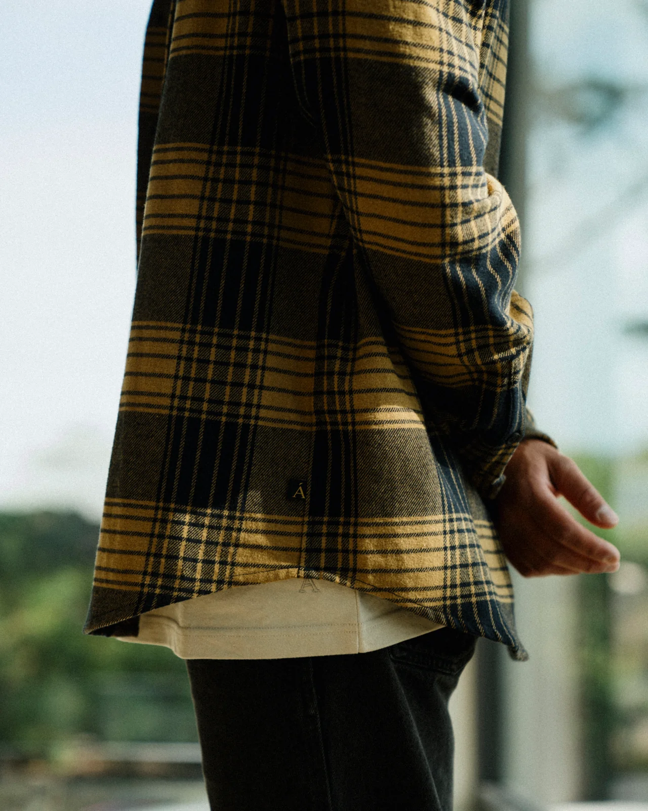 The Sunday Flannel (M) - Image 4